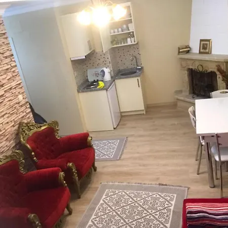 Aparthotel Hisar &